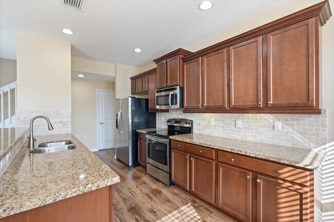 Building Photo - 119 Gramercy Square Dr