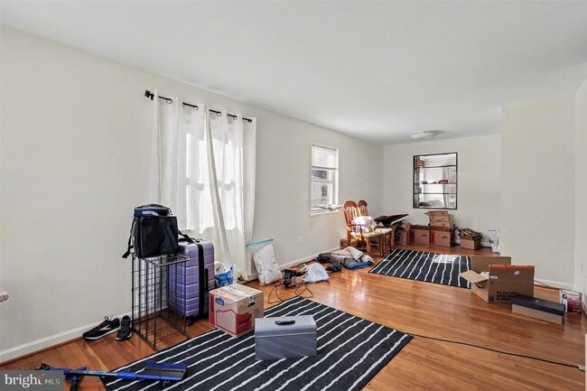 Building Photo - 1828 Olmstead Dr