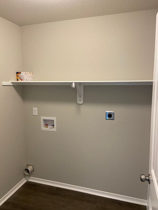 Building Photo - Pre-Leasing Now! Spacious  Four Bedroom | Two Bath Home in Conway