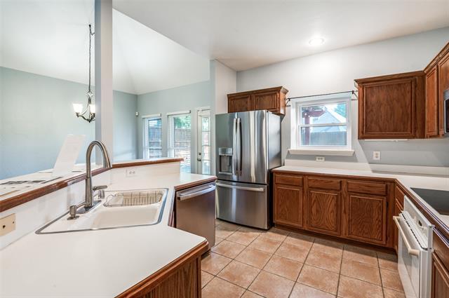 Building Photo - 1402 Indian Lake Trail