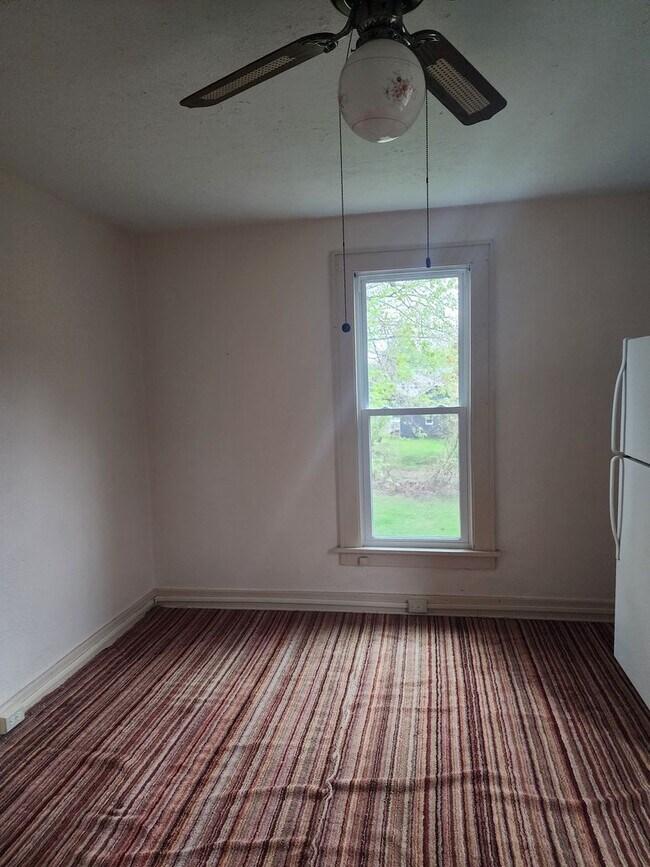 Building Photo - 346w4th