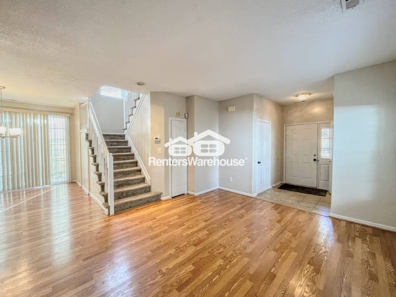 Building Photo - 805 Greystone Trce