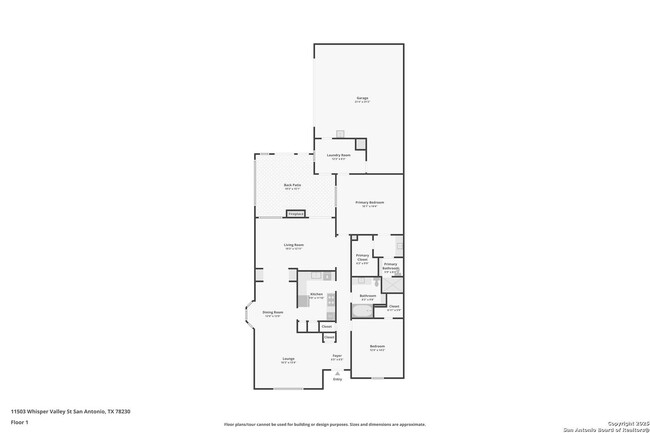 Building Photo - WHISPERING OAKS GARDEN HOME