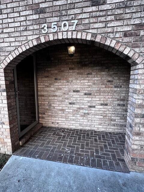 Building Photo - 3507 Lakeside Ct