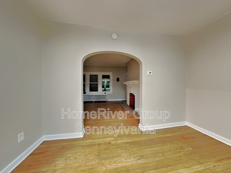 Building Photo - 3025 Norwood Ave