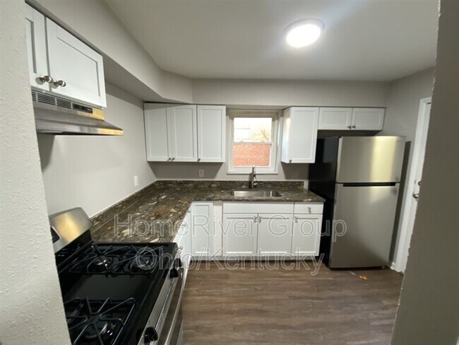 Building Photo - 2644 Knight Ave