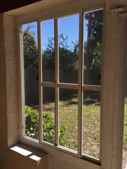 Building Photo - 509 E Magnolia St