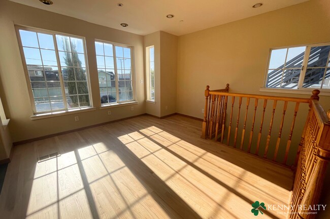 Building Photo - Spacious & Sunlit 5-Bedroom Retreat in the...