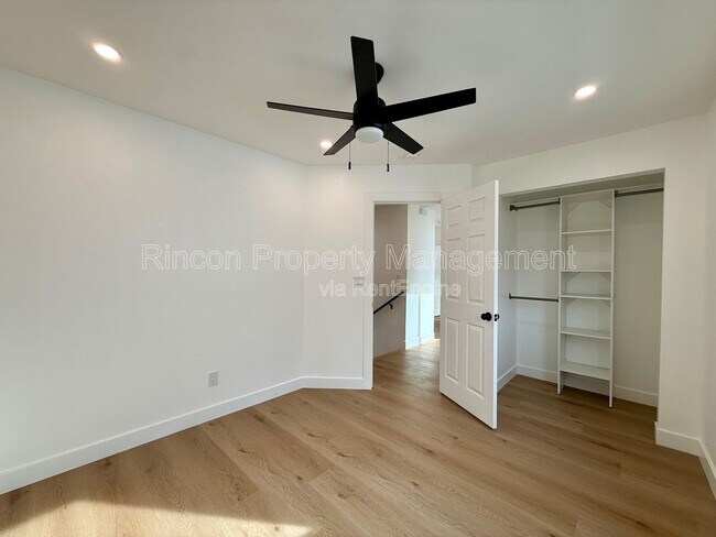 Building Photo - 607 Lemon Way