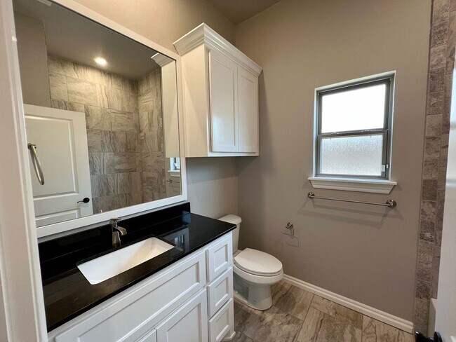 Building Photo - Very Nice 4 Bedroom, 3 Bathroom 3 Car Garage Home with Storm Shelter