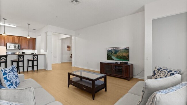 Building Photo - 5024 Shoreway Loop