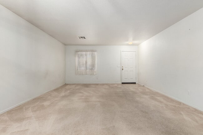 Building Photo - 1116 S 53rd St