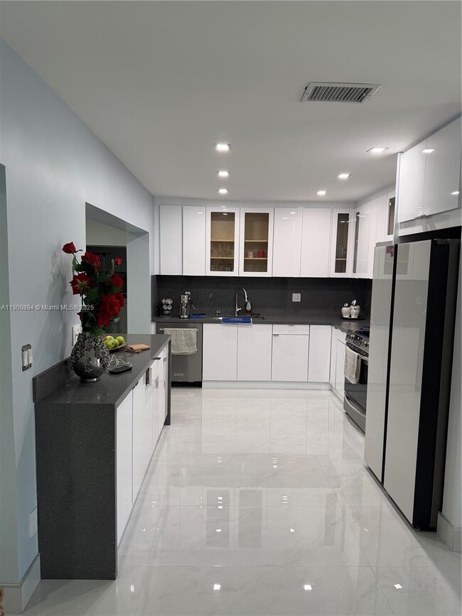 Building Photo - 12525 SW 187th Terrace