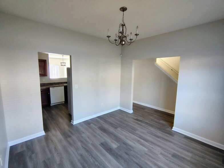 Dining Room - 2261 Bigwood Trail