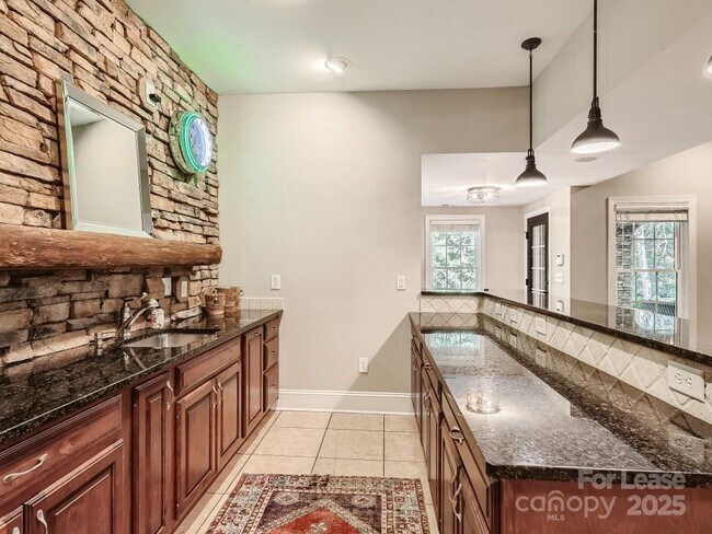 Building Photo - 4218 Ash Hollow Ln