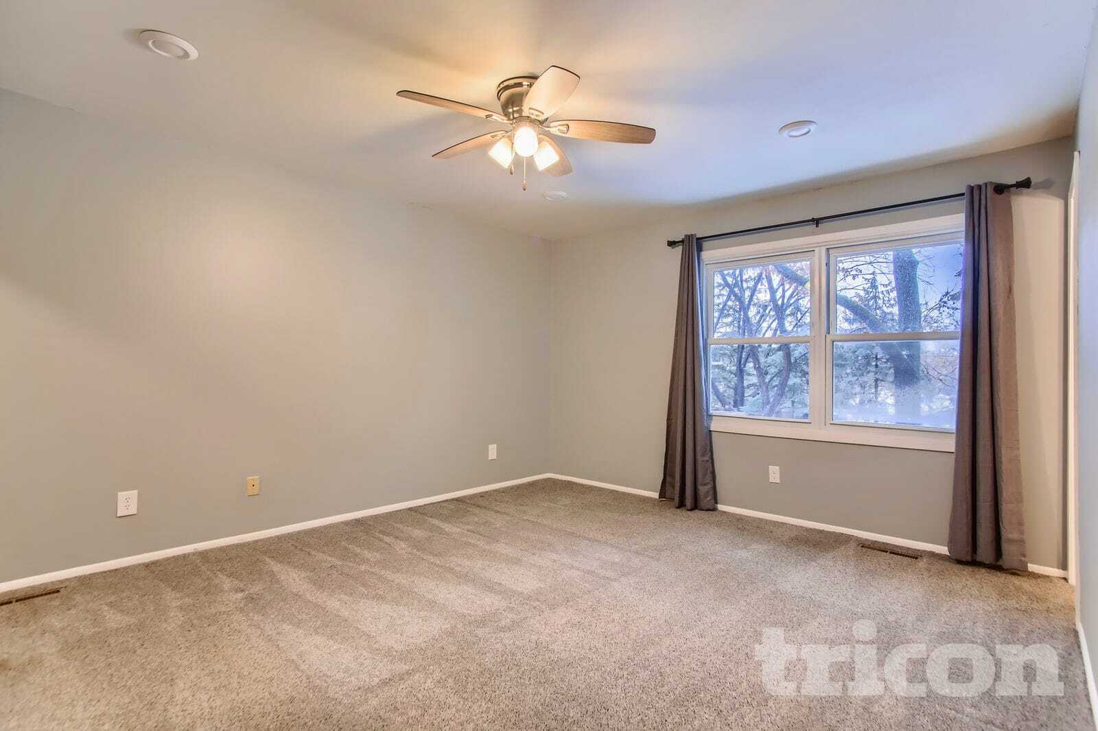 Building Photo - 412 Harold Dr