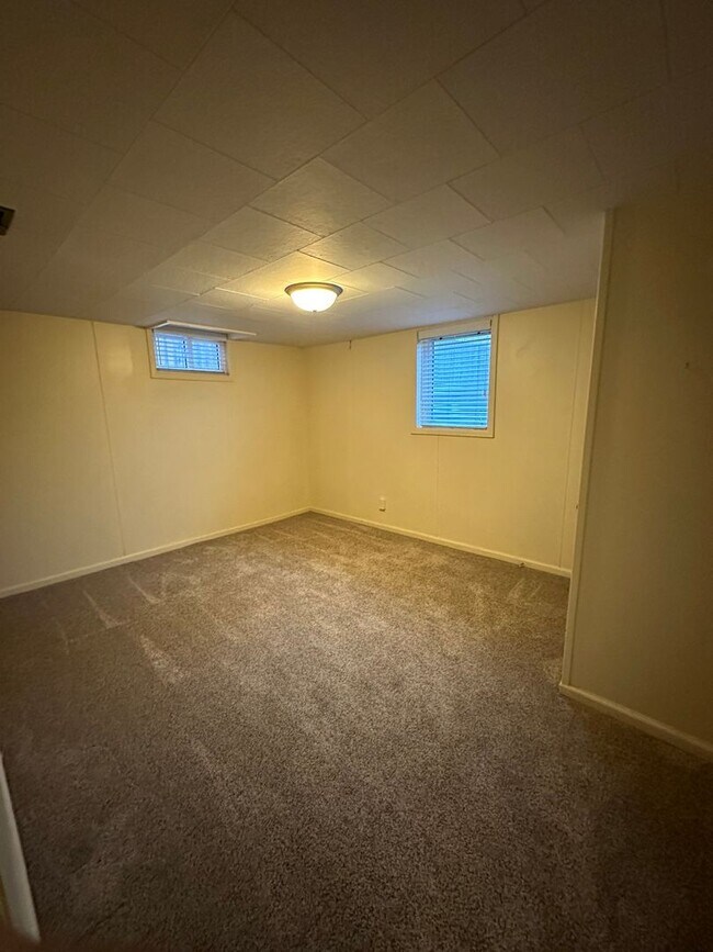 Building Photo - 3511-3515 McComb Ave