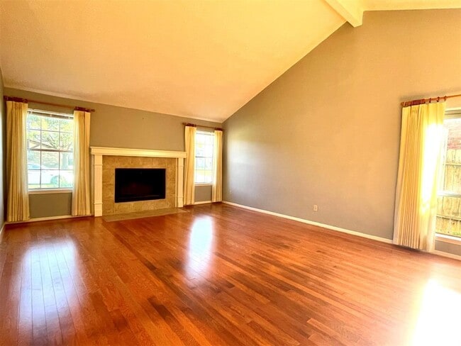 Building Photo - 2551 Coopers Post Ln