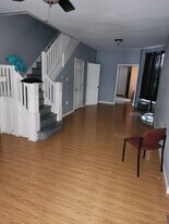 Building Photo - 6114 Master St