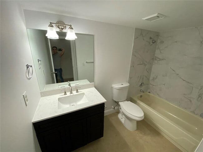 Building Photo - 23466 SW 57th Ave