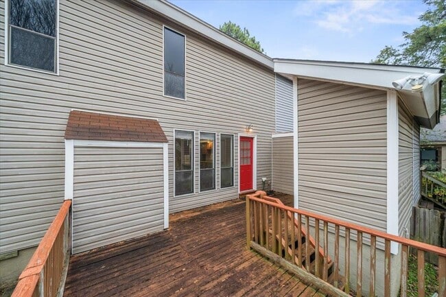 Building Photo - 9281 Fletcher Trace Pkwy