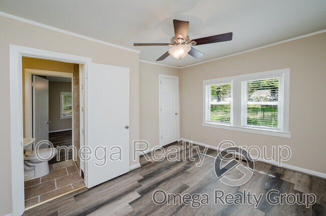 Building Photo - 2575 Mt Olive Rd