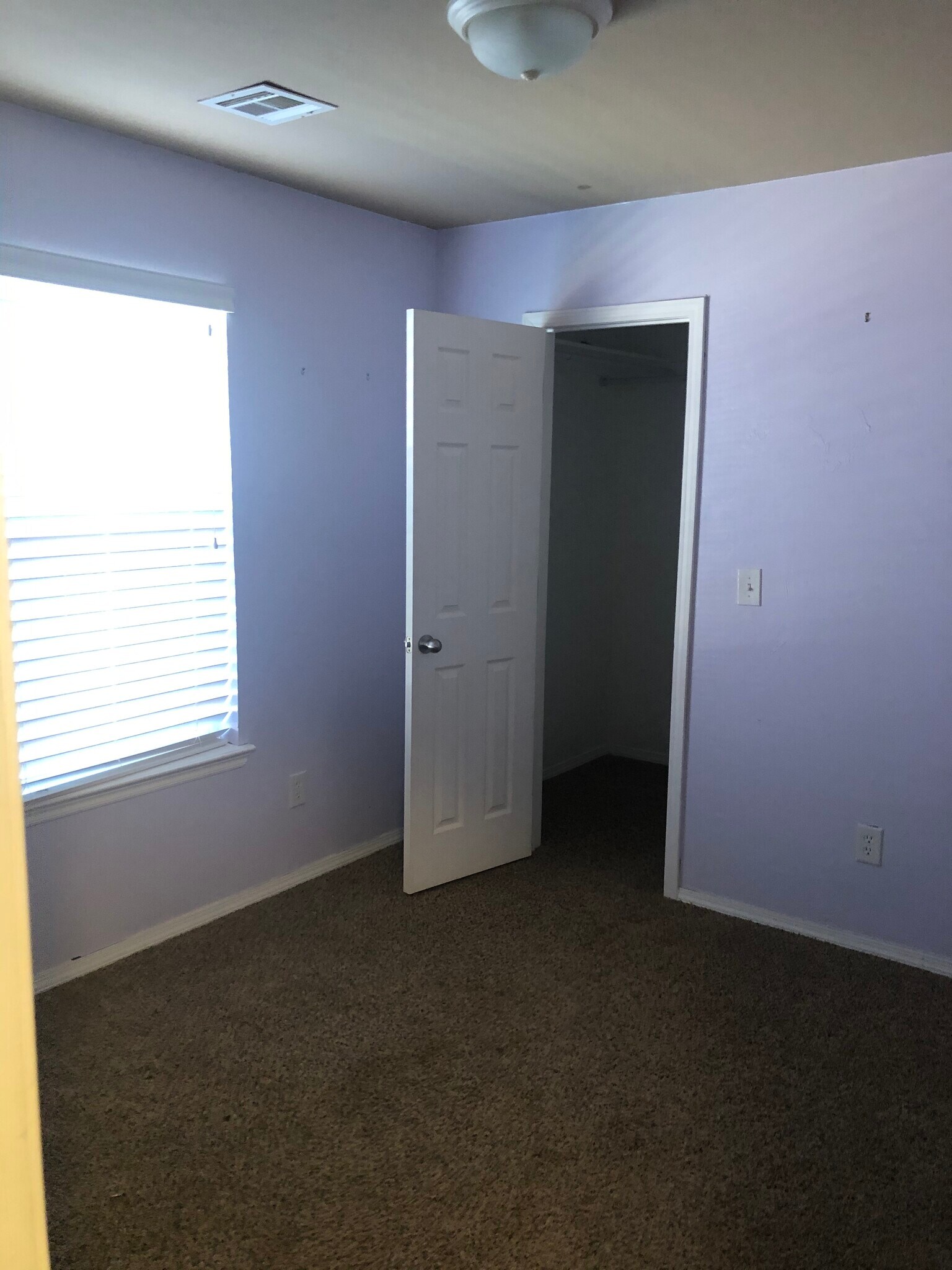 Bedroom 2 - 520 S Castle Ridge Ln