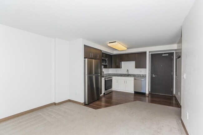 Building Photo - 988 Halekauwila St