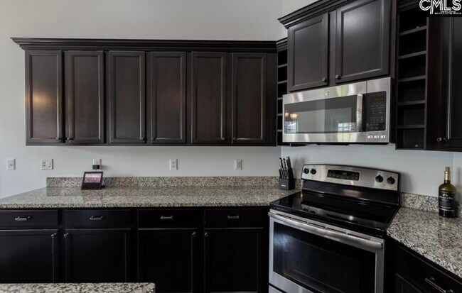 Building Photo - 114 Eldon Dr