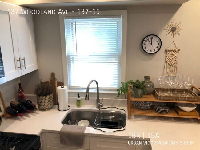 Building Photo - 137 Woodland Ave