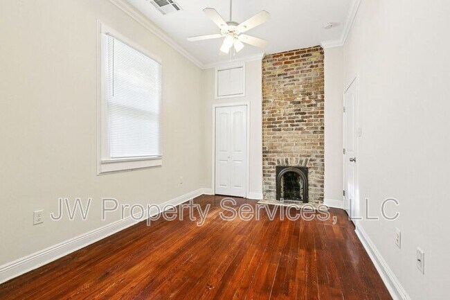 Building Photo - 1236 Alvar St