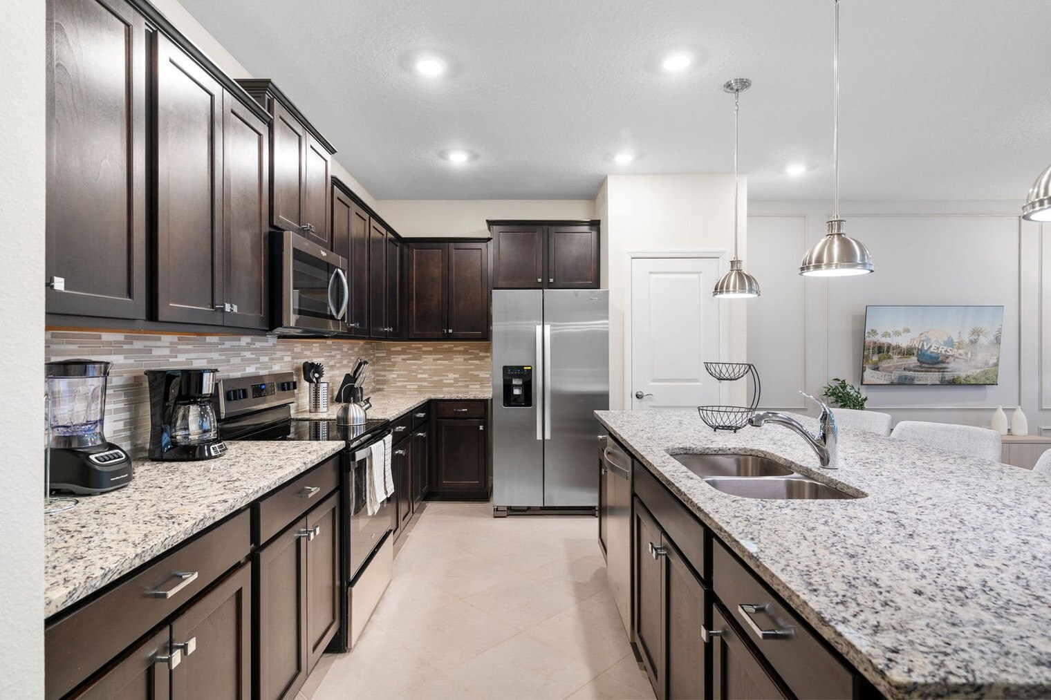 Building Photo - 1260 Blue Paradise Wy