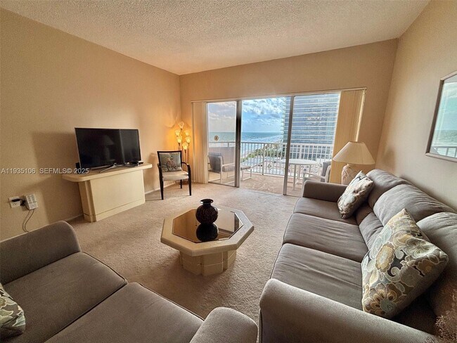 Building Photo - 1950 S Ocean Dr