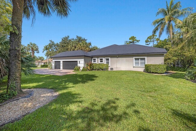 Building Photo - 856 Forest Glen Ln