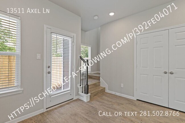 Building Photo - 13511 Axel Ln