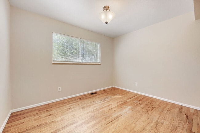Building Photo - 53 McBurney Blvd