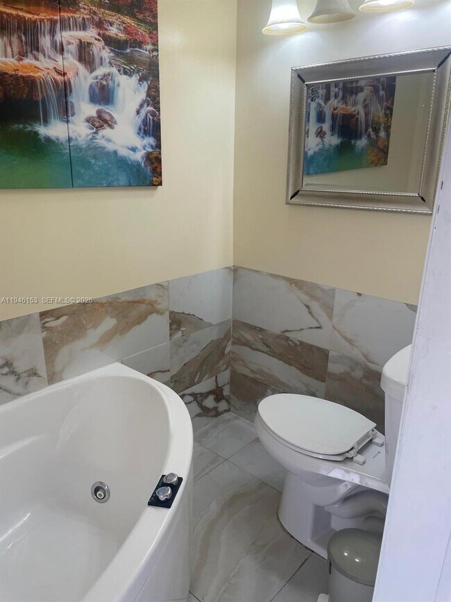 Building Photo - 14562 SW 172nd Ln