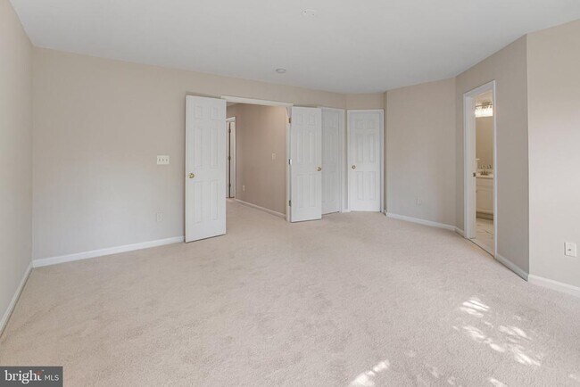 Building Photo - 15519 Exmore Ct