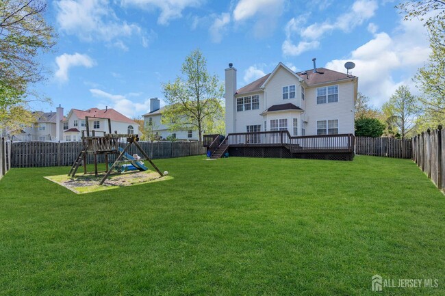 Building Photo - 1 Johnson St