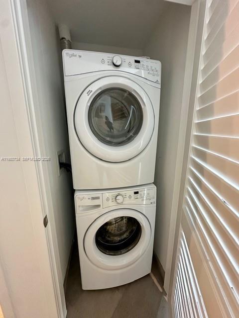 Building Photo - 68 SE 6th St