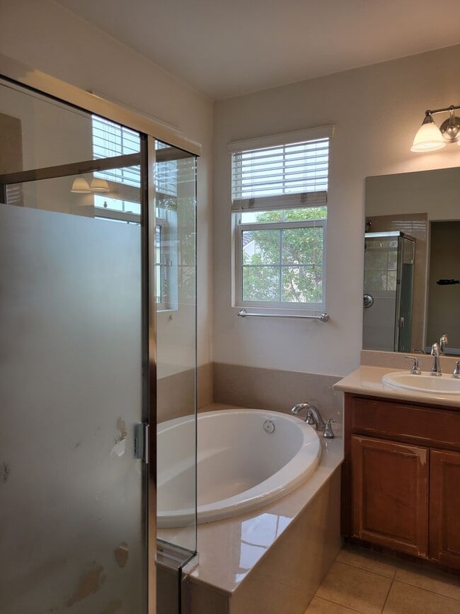 Building Photo - Large Condo in Cupertino City Center– Less...