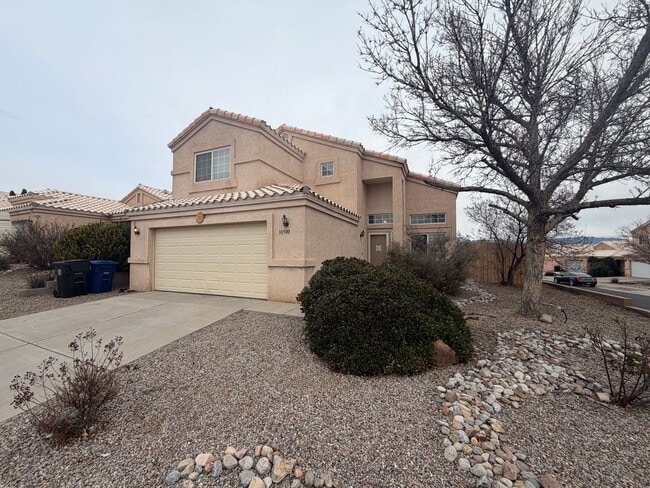 Building Photo - 3 Bedroom Home Near Unser Blvd NW & McMahon Blvd NW!