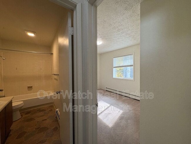 Building Photo - 8116 Boundary Ave