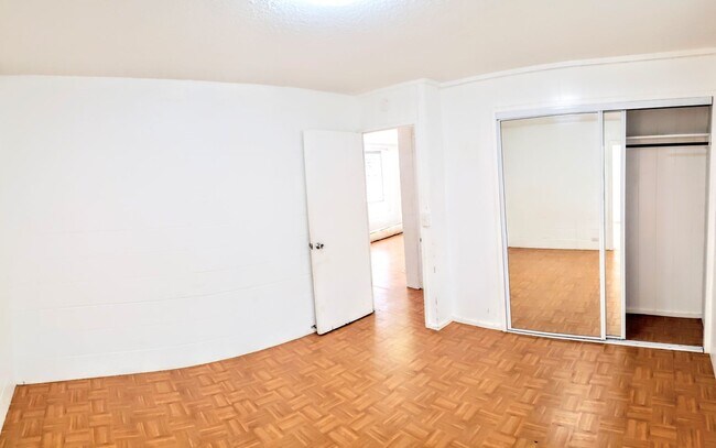 Primary Photo - 927 Makahiki Way