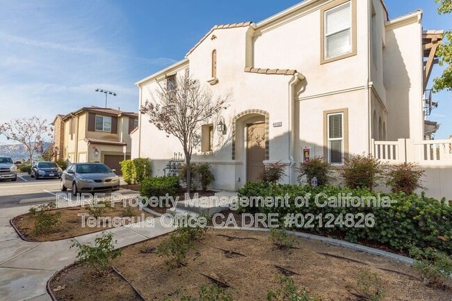 Building Photo - 44102 Calle Luz