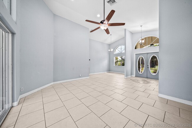 Building Photo - 16105 Temple Blvd