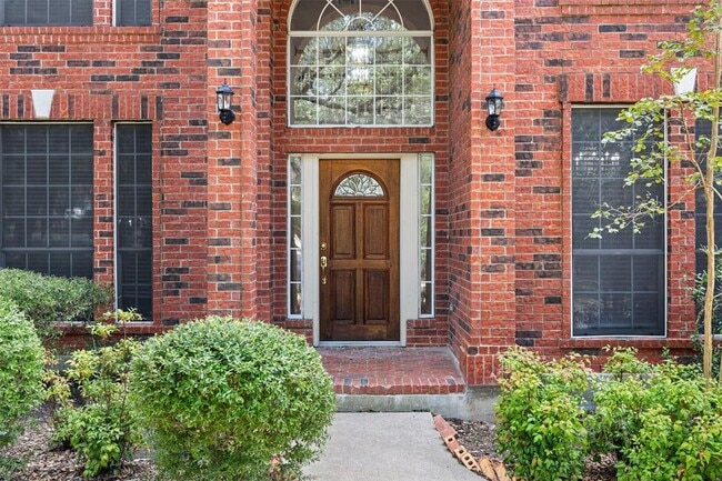 Building Photo - 11505 Leon Grande Cove