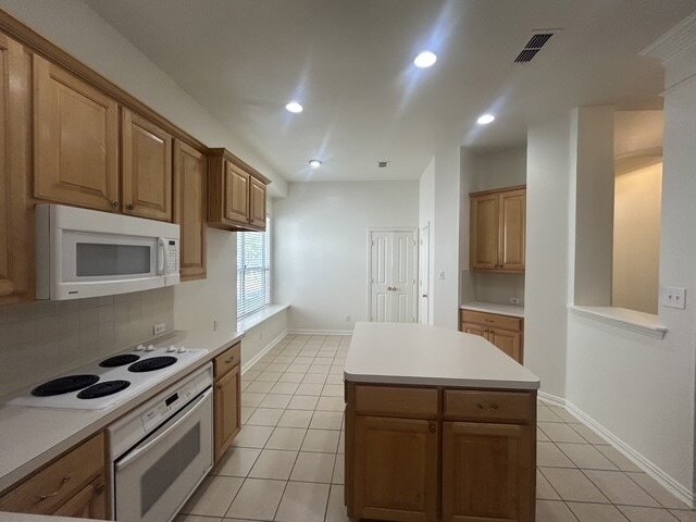 Building Photo - 3406 Founders Trail