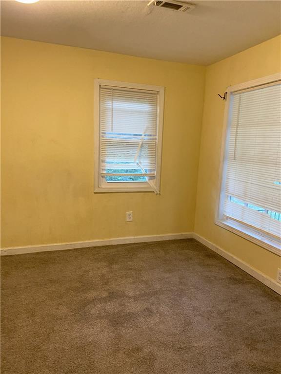Building Photo - 418 Holly Dr SE