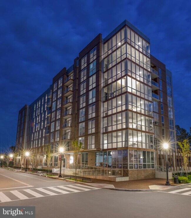 Building Photo - 88 V St SW